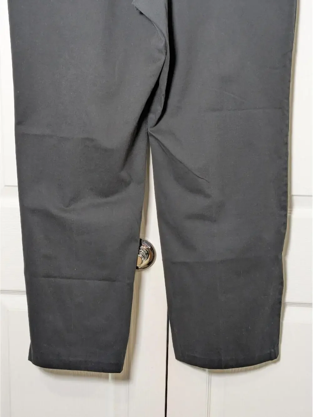 Dockers Men's Classic Fit Chinos Pants Black, W42 L32, Big & Tall, Pleated Front